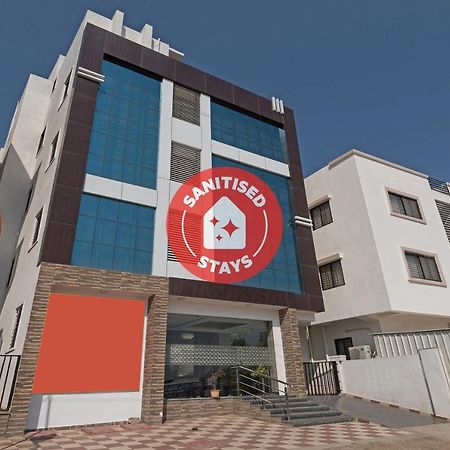 Oyo Flagship 19196 Shree Sai Niladri Residency Širdi Exteriér fotografie